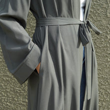 Load image into Gallery viewer, Open Abaya - Olive Green

