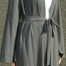 Load image into Gallery viewer, Open Abaya - Olive Green
