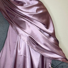 Load image into Gallery viewer, Arijwani - Lavender Satin Silk Hijab
